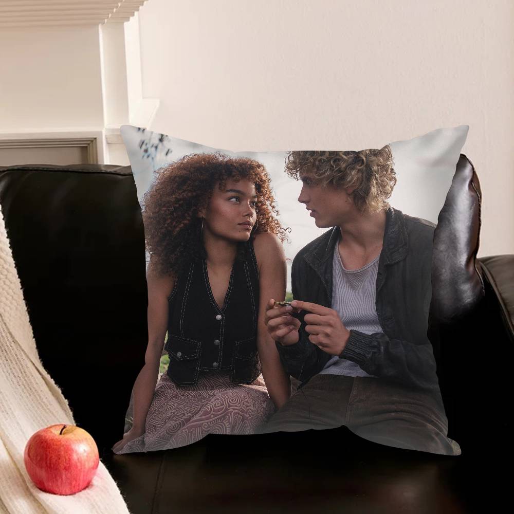 Açlık Oyunları: Reaping'de Gün - Sunrise Home Textiles & Apparel incelemesi ve fiyatı